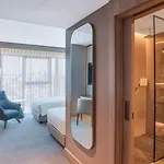 Radisson Merter