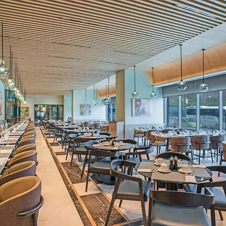 Radisson Merter فندق 5*