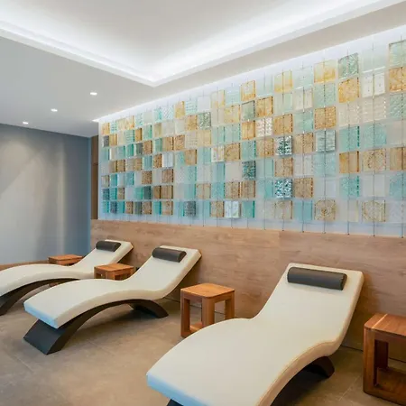 Radisson Merter