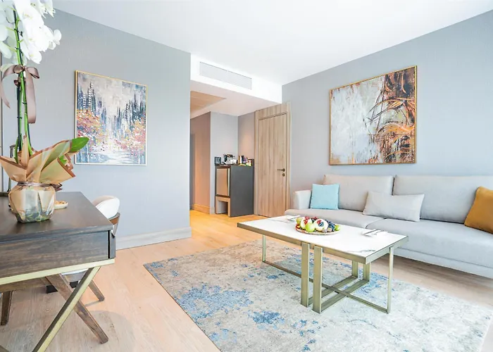 Radisson Merter 5* Istanboel