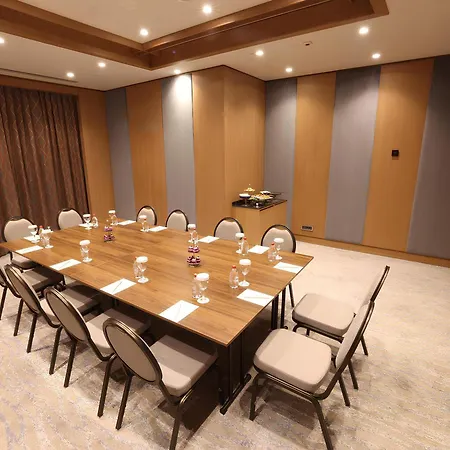 Radisson Merter